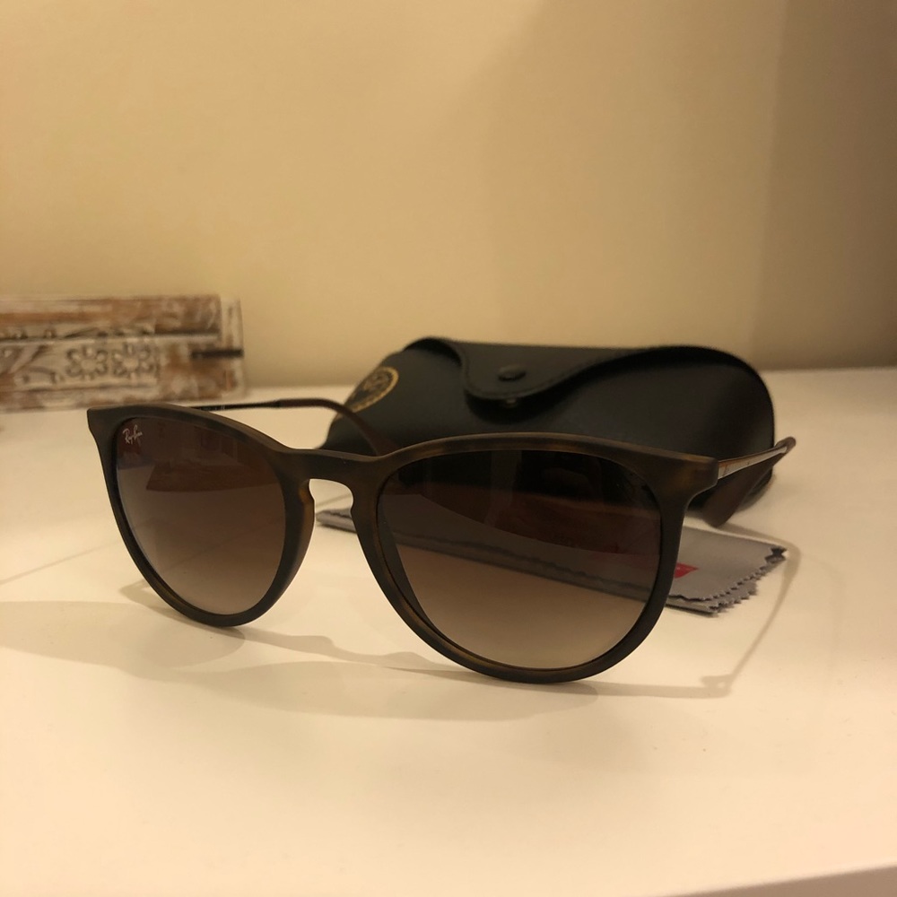Ray-Ban Erika Classic
